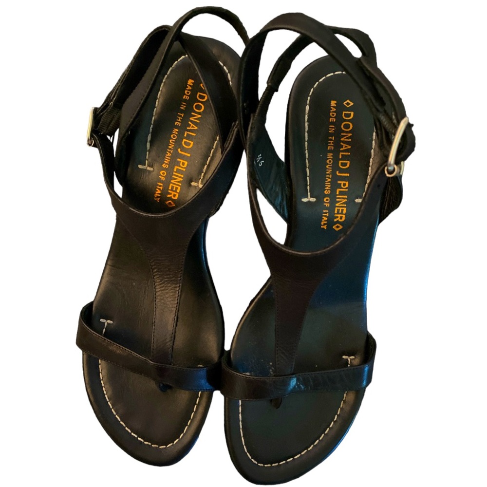 NWOT Donald J. Pliner Black Leather Wedge Strappy Sandal Size 9.5